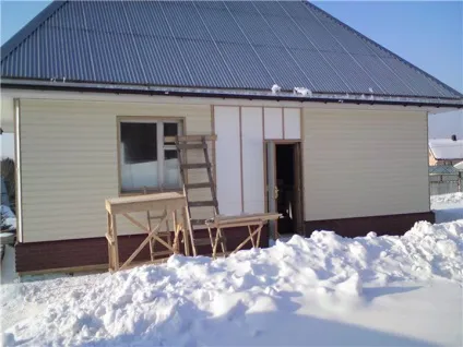 Оздоблення цегляного будинку сайдингом своїми руками загальні відомості, способи кріплення, варіанти (цегляного) Оздоблення цегляного будинку сайдингом своїми руками загальні відомості, способи кріплення, варіанти