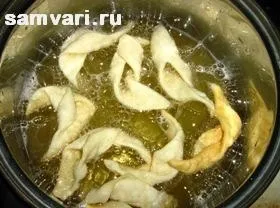 Печиво хмиз (вергуни, хрустікі) (хрустікі) Печиво хмиз (вергуни, хрустікі)