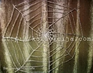 Павук з фольги