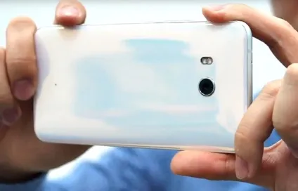 Перший погляд на htc u 11