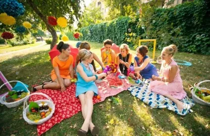 Пікнік на природі - цікава ідея для дівич-вечора (природі) Пікнік на природі - цікава ідея для дівич-вечора