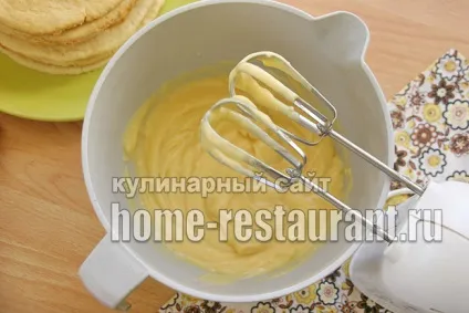 Пісочний торт рецепт з фото крок за кроком в домашніх умовах (домашніх) Пісочний торт рецепт з фото крок за кроком в домашніх умовах