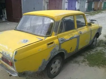 Фарбування автомобіля москвич (великих плоских поверхонь) Фарбування автомобіля москвич