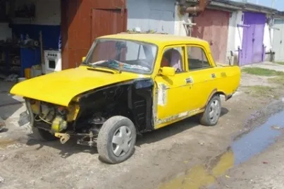 Фарбування автомобіля москвич (автомобіля) Фарбування автомобіля москвич