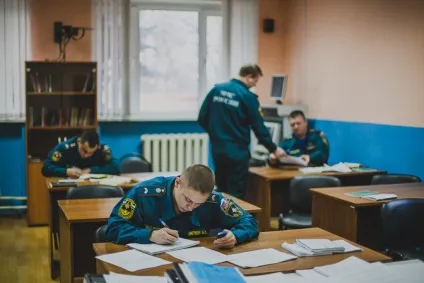 Пожежний, how they do it