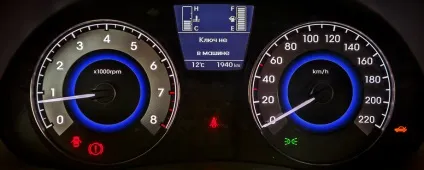 Наводимо оновлений hyundai solaris в лігво конкурентів (hyundai solaris) Наводимо оновлений hyundai solaris в лігво конкурентів
