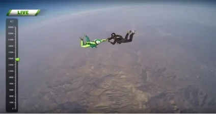 Стрибок без парашута з 7 кілометрів 10 фактів про самому безбаштовому трюку року (стрибок) Стрибок без парашута з 7 кілометрів 10 фактів про самому безбаштовому трюку року