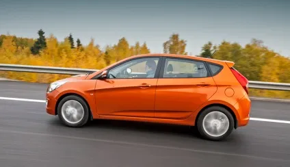 Наводимо оновлений hyundai solaris в лігво конкурентів (тест-драйв відео) Наводимо оновлений hyundai solaris в лігво конкурентів
