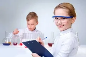 Прості досліди з водою