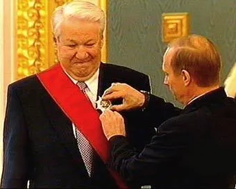 Путін - головний власовецУкаіни
