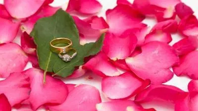 21 Рік спільного життя - опалова весілля привітання, подарунки (весілля) 21 Рік спільного життя - опалова весілля привітання, подарунки