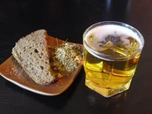 Найефективніші маски від випадіння волосся в домашніх умовах (стимулює ріст волосся) Найефективніші маски від випадіння волосся в домашніх умовах