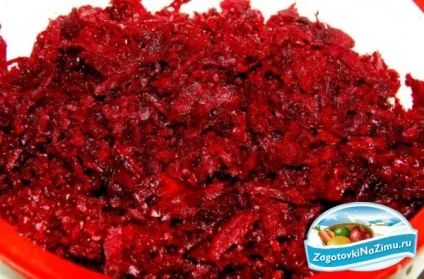 Салат з буряка на зиму з помідорами (помідорами) Салат з буряка на зиму з помідорами