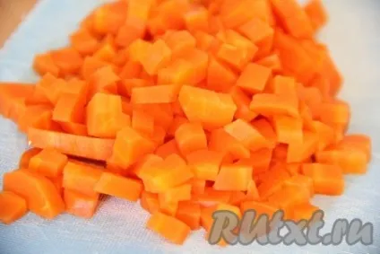 Салат з серцем і солоними огірками - рецепт з фото