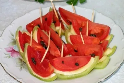 Салат-закуски з помідорів (12 рецептів) (задоволенням Рецепт Закуска) Салат-закуски з помідорів (12 рецептів)