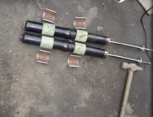 Саморобний відрізний верстат з болгарки можна зробити за добу своїми руками (відрізний верстат креслення саморобний зробити руками) Саморобний відрізний верстат з болгарки можна зробити за добу своїми руками