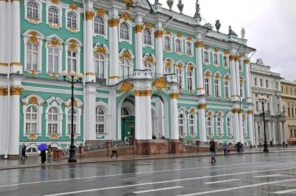Санкт-Петербург місця, які обов'язково варто відвідати (стоїть) Санкт-Петербург місця, які обов'язково варто відвідати