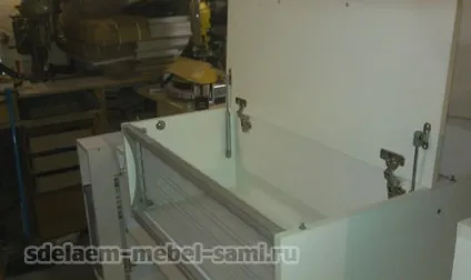 Крок 59 - установка газових ліфтів - зробимо меблі самі (ліфтів) Крок 59 - установка газових ліфтів - зробимо меблі самі