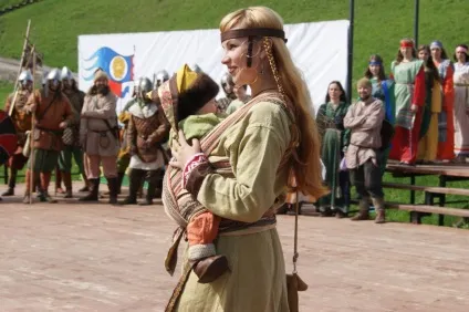 Слов'янське очелье- сакральний сенс (знання) Слов'янське очелье- сакральний сенс