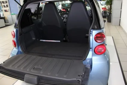 Смарт фоту (smart fortwo) з фейсліфтингом російської подружці (fortwo) Смарт фоту (smart fortwo) з фейсліфтингом російської подружці