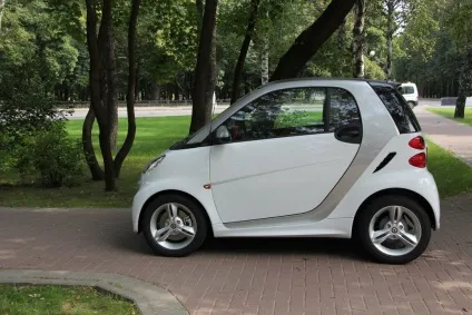 Смарт фоту (smart fortwo) з фейсліфтингом російської подружці (fortwo) Смарт фоту (smart fortwo) з фейсліфтингом російської подружці