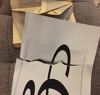 Складаємо книги в слова і цифри (diy) (цифри) Складаємо книги в слова і цифри (diy)