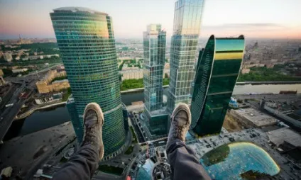 Сонник приснилася висота до чого сниться висота уві сні (висота тлумачення сонник уві сні бачити до чого сниться бачити страх падіння падати Міллера дитина) Сонник приснилася висота до чого сниться висота уві сні