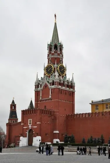 Спаська вежа 1