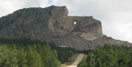 США crazy horse memorial - шалений кінь у чорних пагорбів або незакінчений меморіал непримиренному (чорних) США crazy horse memorial - шалений кінь у чорних пагорбів або незакінчений меморіал непримиренному