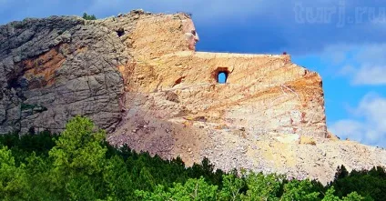 США crazy horse memorial - шалений кінь у чорних пагорбів або незакінчений меморіал непримиренному (horse) США crazy horse memorial - шалений кінь у чорних пагорбів або незакінчений меморіал непримиренному