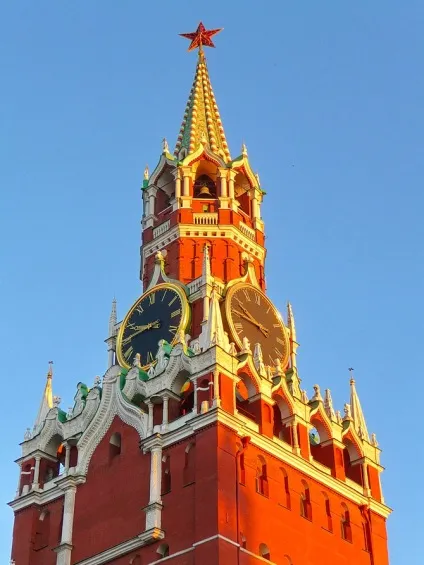 Спаська вежа московського кремля опис (спаські) Спаська вежа московського кремля опис