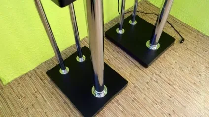 Стійки для microlab solo 7 своїми руками