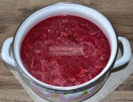 Борщ з сирого буряка з помідорами (борщ) Борщ з сирого буряка з помідорами