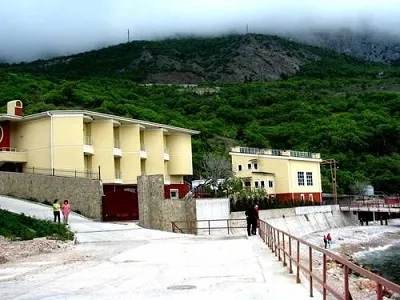 Три кращих готелю фороса на березі моря короткий опис і особливості