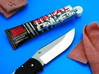 Догляд за складаним ножем, заточка, чистка та змащування складного ножа (ножем) Догляд за складаним ножем, заточка, чистка та змащування складного ножа