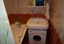 Ванна кімната в хрущовці дизайн і фото ремонту санвузла, поєднаний з раковиною і душовою кабіною (хрущовці) Ванна кімната в хрущовці дизайн і фото ремонту санвузла, поєднаний з раковиною і душовою кабіною