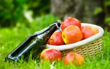 Вино яблучне рецепт приготування (рецепт) Вино яблучне рецепт приготування