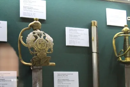 Виставка зброї як була придумана «російська рулетка» і стріляли пістолети з розтрубом (була) Виставка зброї як була придумана «російська рулетка» і стріляли пістолети з розтрубом