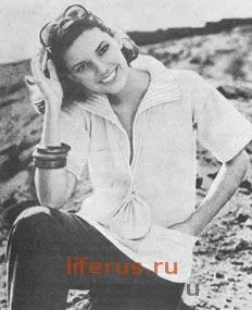 В'язання гачком або тамбуром (ручне в'язання спицями) В'язання гачком або тамбуром