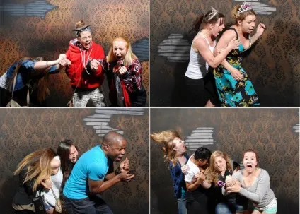 У владі страху відвідувачі фабрики кошмарів «nightmares fear factory» (страху) У владі страху відвідувачі фабрики кошмарів «nightmares fear factory»