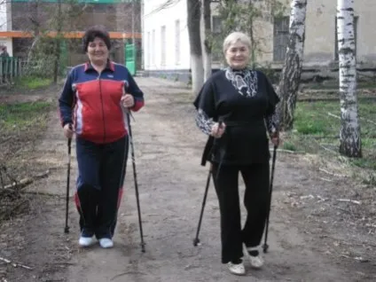 Ходьба скандинавська з палицями - терапія майбутнього (скандинавська) Ходьба скандинавська з палицями - терапія майбутнього