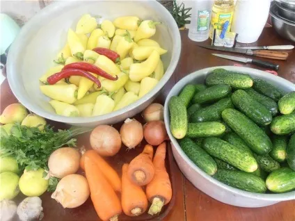 Хрусткі огірочки з перцем і морквою рецепти і кулінарія - жіноча соціальна мережа (кулінарія) Хрусткі огірочки з перцем і морквою рецепти і кулінарія - жіноча соціальна мережа