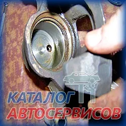 Заміна ремкомплекта рульової рейки - заміна сальників, опорних втулок, ущільнювачів для рейок керма (ремкомплекта) Заміна ремкомплекта рульової рейки - заміна сальників, опорних втулок, ущільнювачів для рейок керма