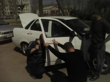 Заміна дверних зовнішніх ручок (ручок) Заміна дверних зовнішніх ручок