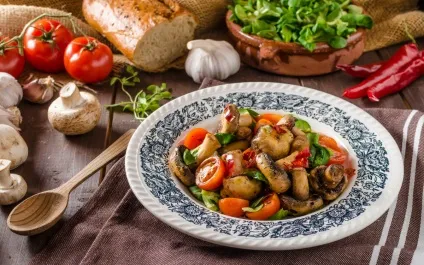 10 Рецептів смачних салатів з маринованими грибами, дачні кухня () (салат рецепт) 10 Рецептів смачних салатів з маринованими грибами, дачні кухня ()
