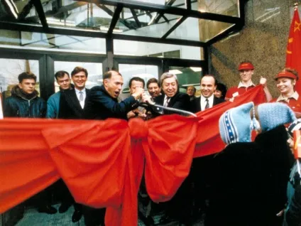 30 Історичних фото відкриття першого «макдональдса» в Москві в 1990 році - новини в фотографіях (першого) 30 Історичних фото відкриття першого «макдональдса» в Москві в 1990 році - новини в фотографіях