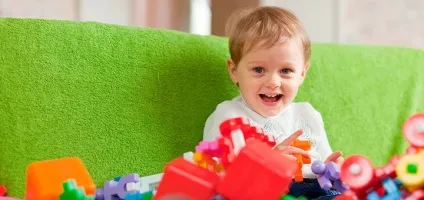 3 Способу привчити дитину прибирати за собою іграшки (прибирати) 3 Способу привчити дитину прибирати за собою іграшки