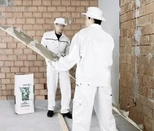 Акваріум в стіні
