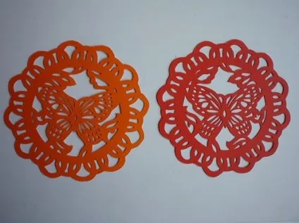 Ажурні листівки-метелики - домашній hand-made (листівки-метелики) Ажурні листівки-метелики - домашній hand-made