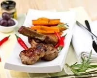 Баранячі реберця в духовці (смаком оливкова олія) Баранячі реберця в духовці
